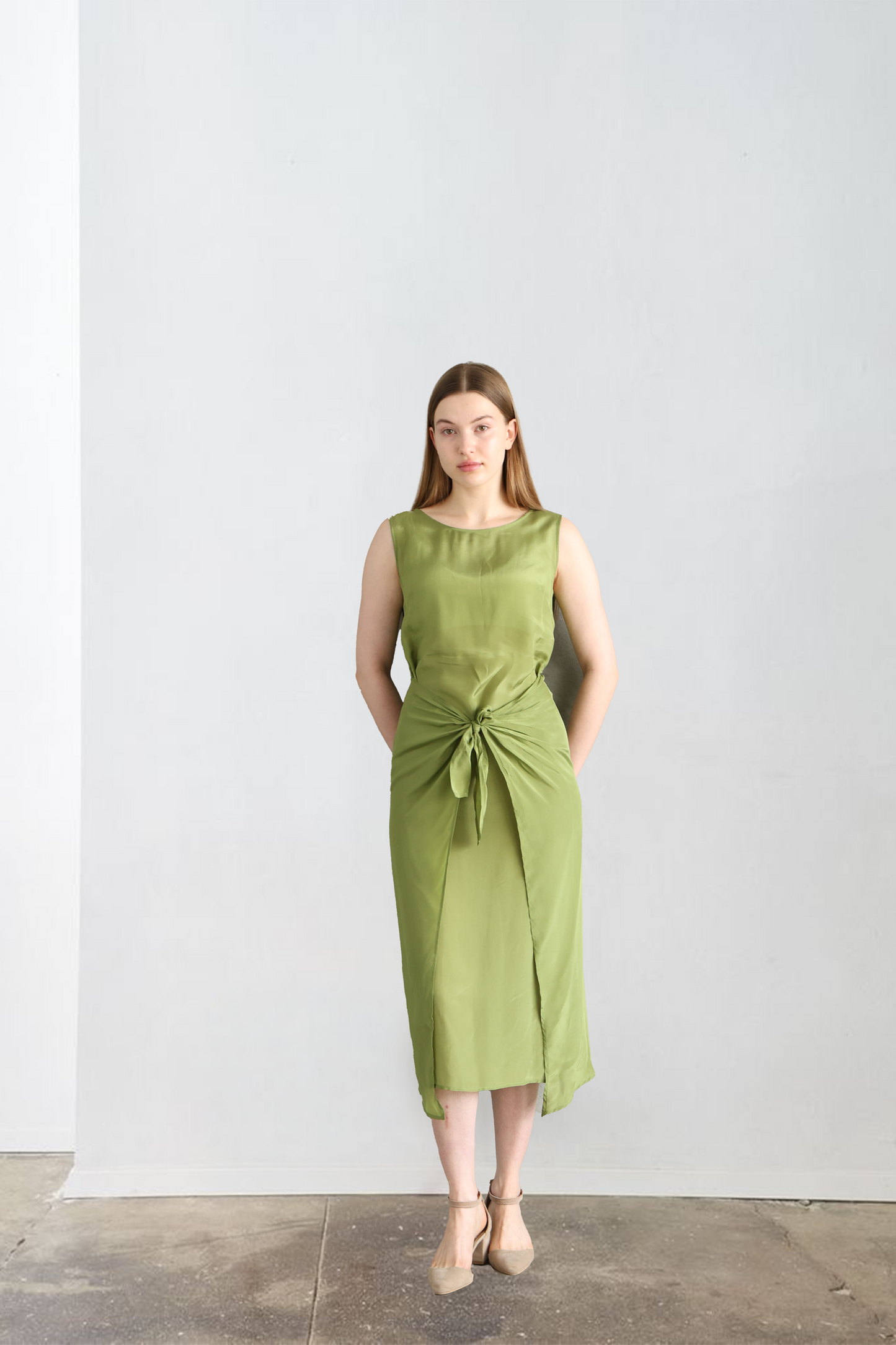 Henna Green Tie Detailed Viscose Midi Dress