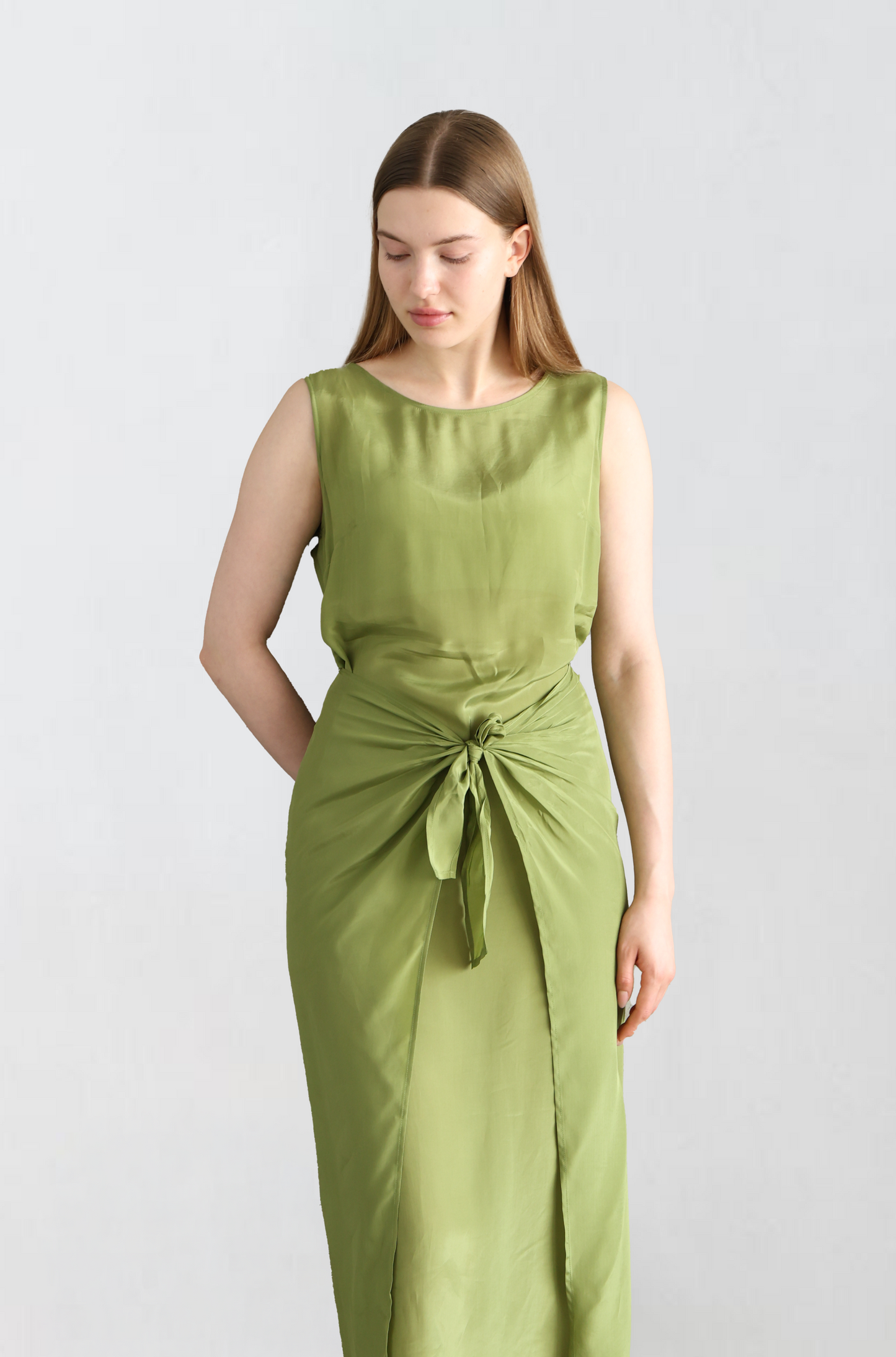 Henna Green Tie Detailed Viscose Midi Dress