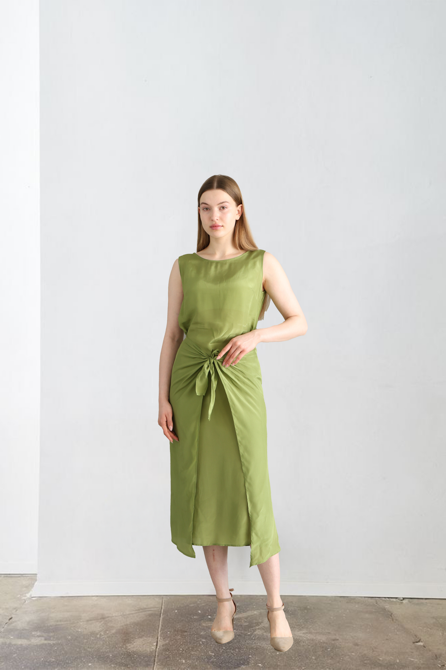 Henna Green Tie Detailed Viscose Midi Dress
