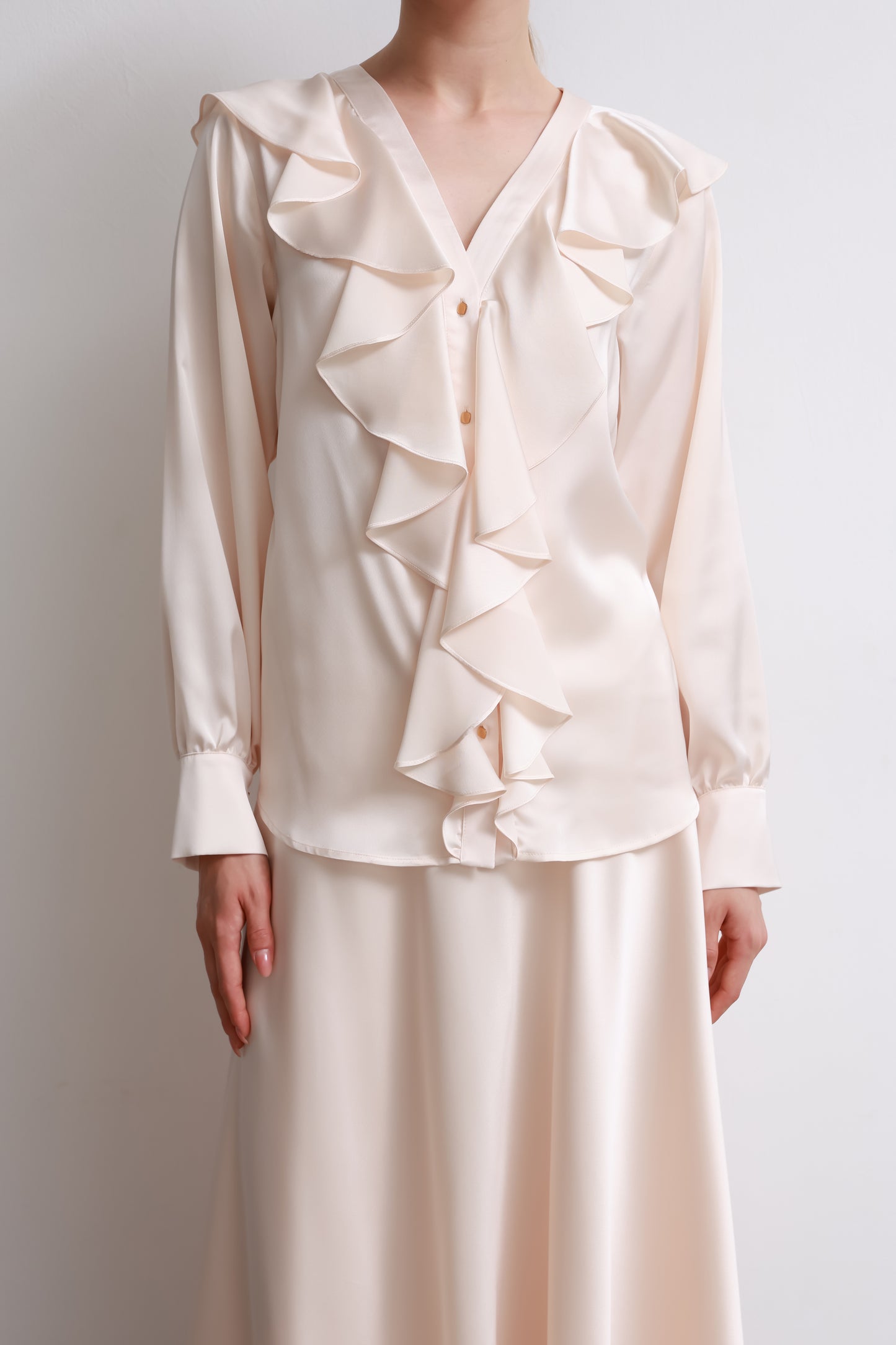 Cream Chic And Classic