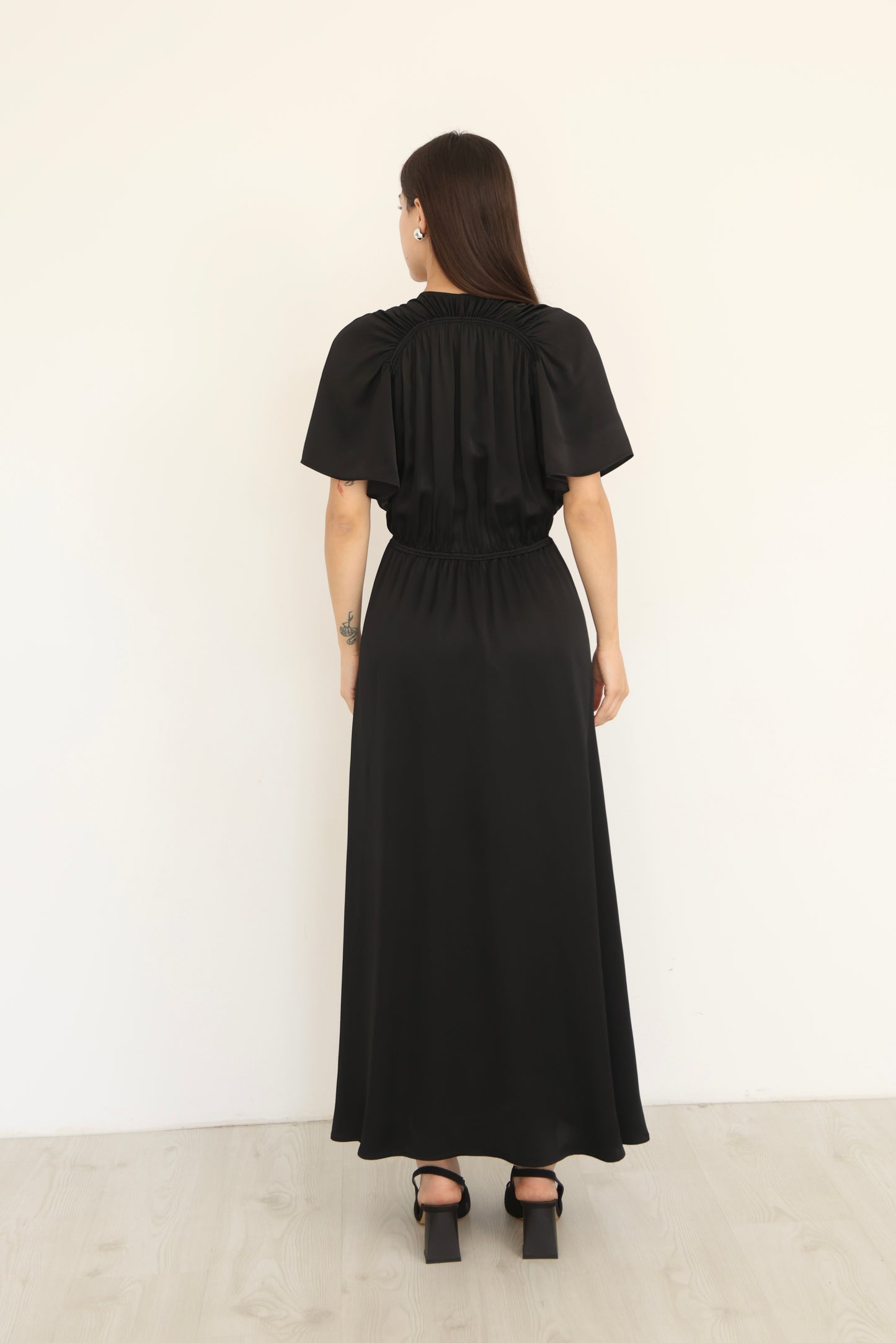 Black V-neck Slit Detailed Dress-EL260