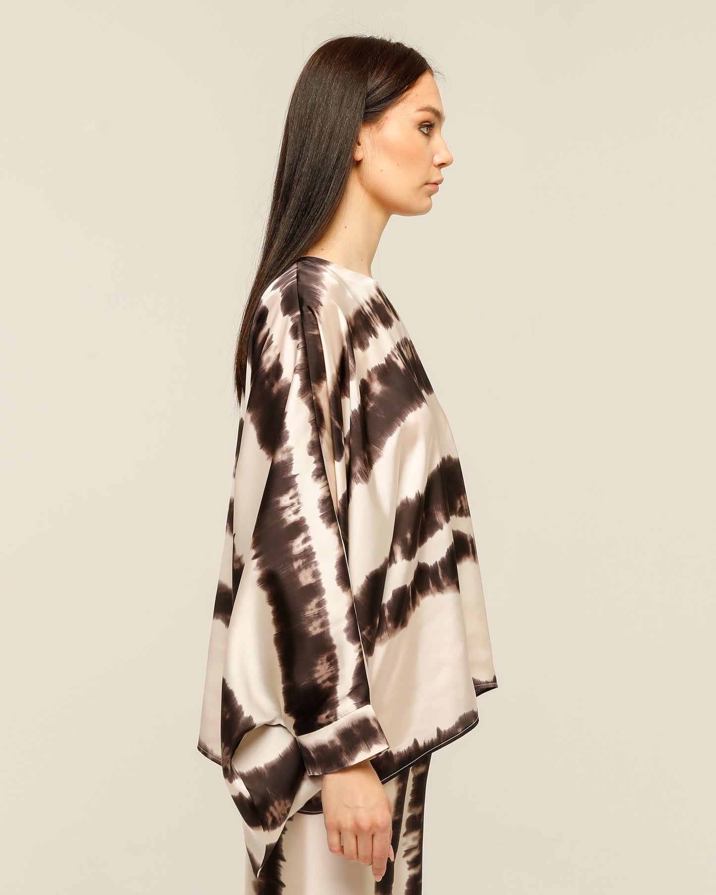 Brown Batik Blouse Bat Sleeve